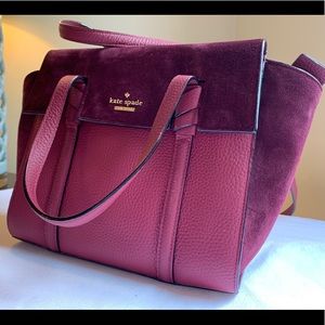 Kate Spade ♠️ Crossbody bag. Maroon leather/suede